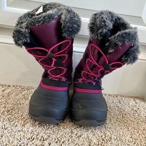 Kamik Kids' size 4 Magenta Snow Boots
